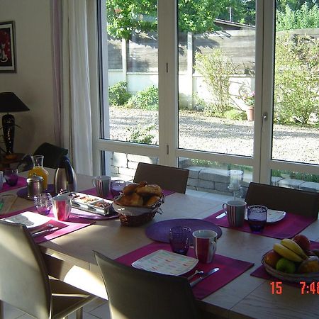 Aux Plumes De Grigy Bed and Breakfast Μετς Εξωτερικό φωτογραφία