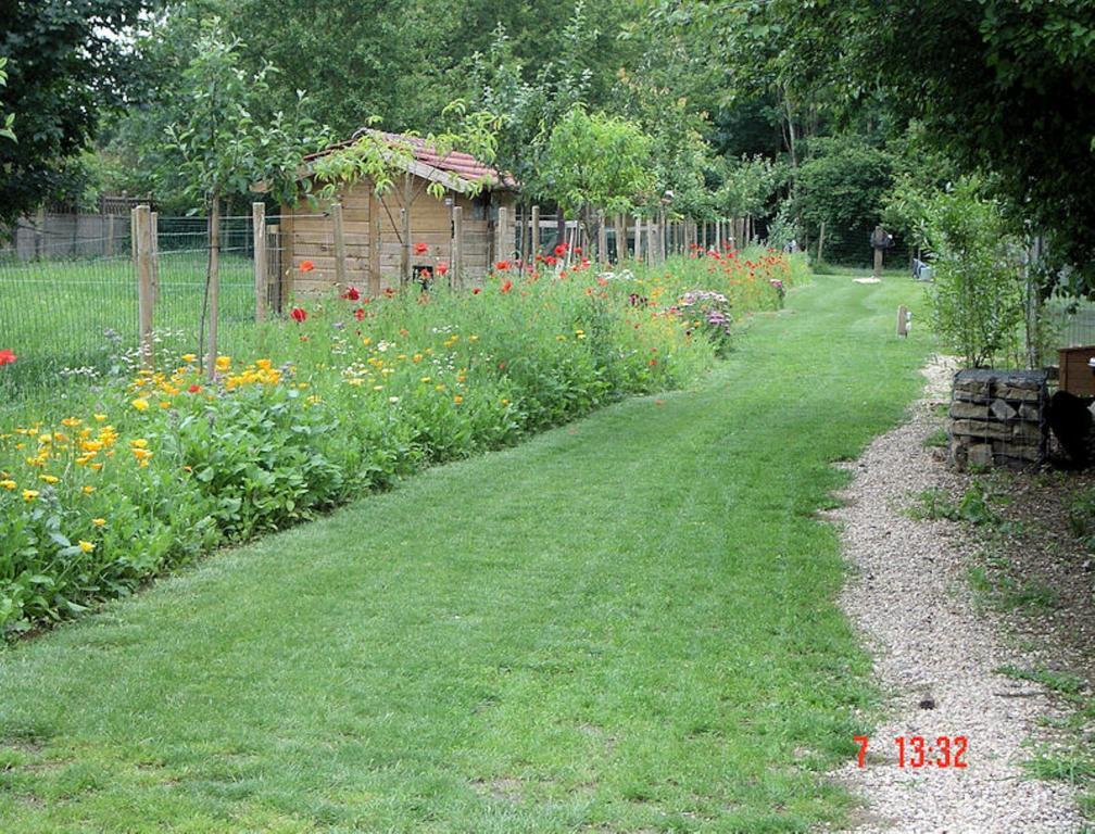Aux Plumes De Grigy Bed and Breakfast Μετς Εξωτερικό φωτογραφία